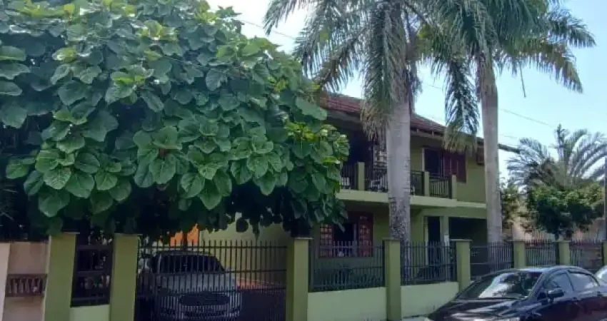 Casa com 3 quartos à venda na Avenida Nereu Ramos, 1317, Armação, Penha