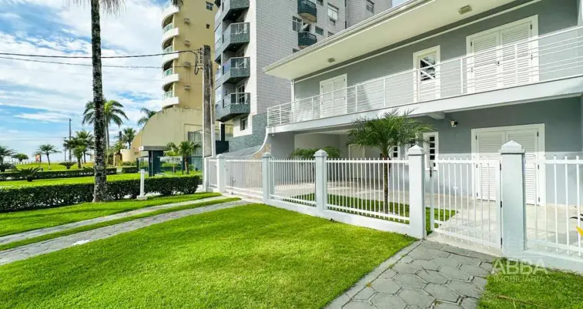 Casa com 3 quartos à venda na Rua Antonina, 77, Caiobá, Matinhos