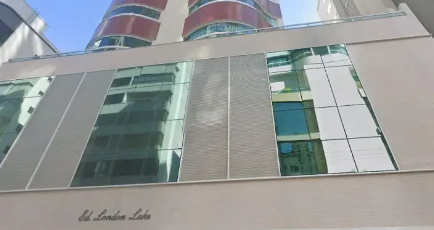 Apartamento diferenciado à venda no centro de balneário camboriú