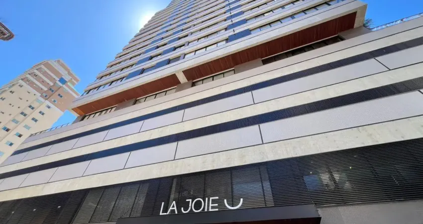 Vendo  apartamento pronto para morar  de 2 suítes bairro meia praia itapema-sc.