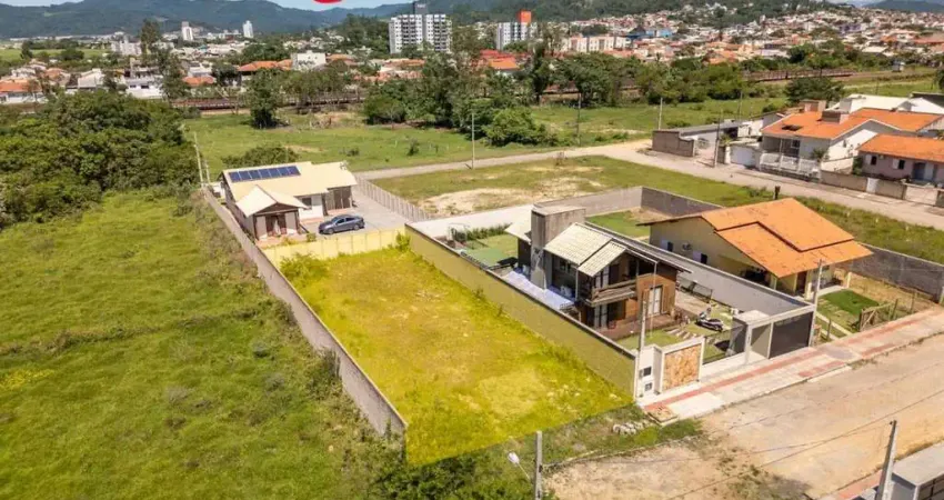 Terreno à venda no Santo Antônio de Pádua, Tubarão