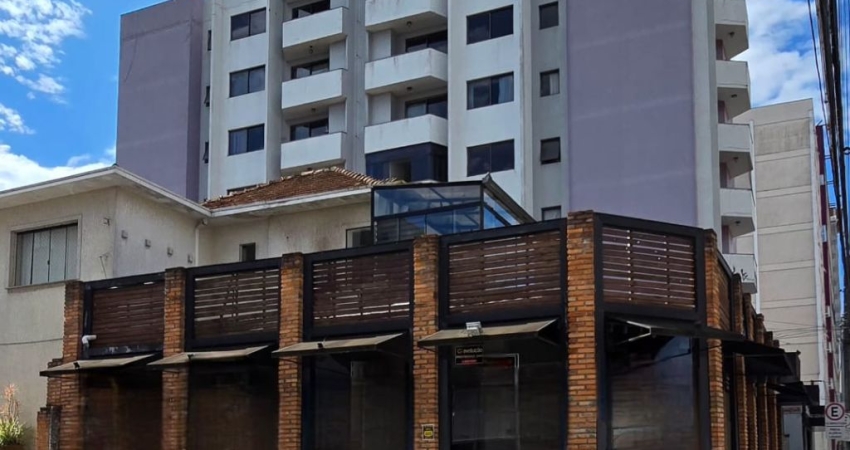 Casa comercial com 10 salas para alugar na Rua Coronel Bittencourt, 161, Centro, Ponta Grossa