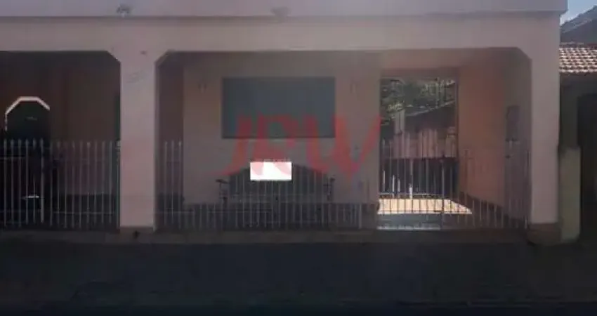 CASA NO CENTRO ÓTIMA LOCALIZAÇÃO 413MTS PERFEITO PARA CLÍNICA