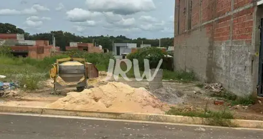 TERRENO A VENDA NO BAIRRO JARDIM DOS IPÊS NA CIDADE DE SALTO-SP