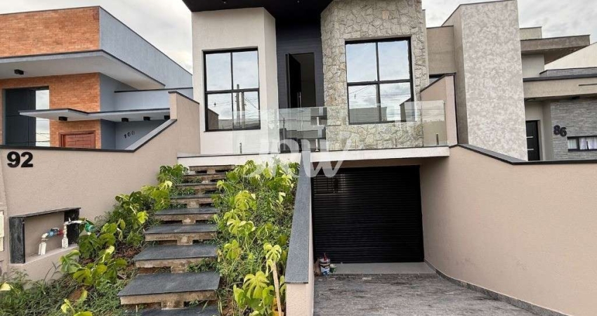 Casa assobradada no condomínio Jardim dos impérios em Indaiatuba SP.