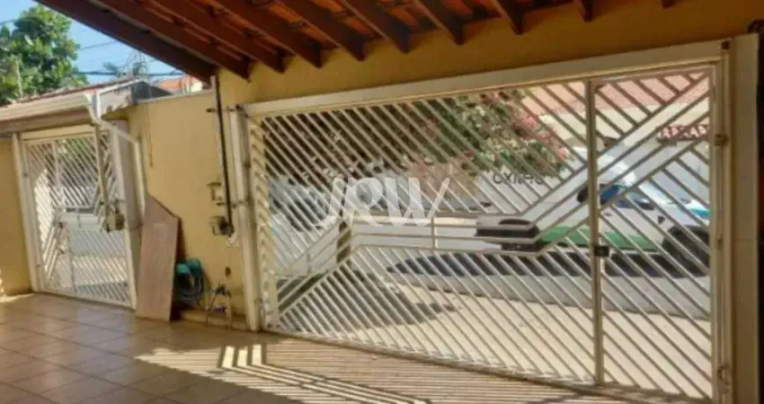 CASA A VENDA NO BAIRRO MARIA HELENA NA CIDADE DE INDAIATUBA SP  240 m2 ( Área Construída ) 330 m2 ( Área do Terreno )  Casa da frente: 3 Quartos com 1