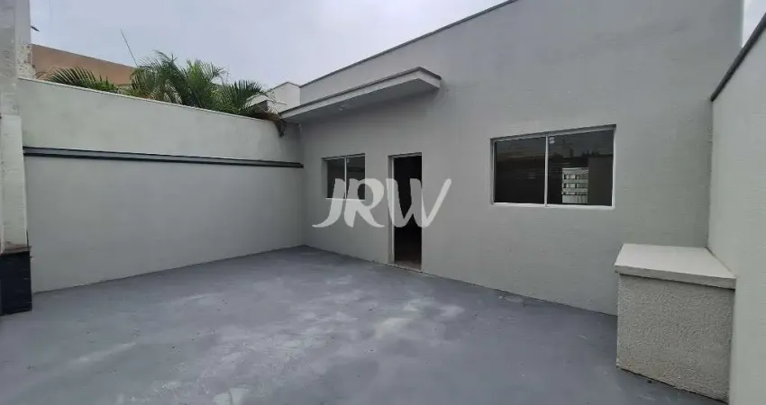 CASA À VENDA NO BAIRRO PARQUE RESIDENCIAL SABIÁS NA CIDADE DE INDAIATUBA-SP