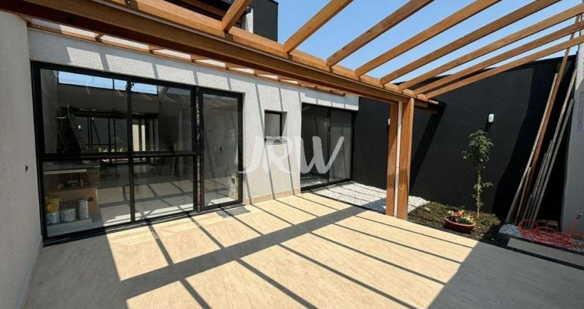 CASA A VENDA NO BAIRRO JARDIM CASABLANCA NA CIDADE DE INDAIATUBA -SP  Área do Terreno 151m² Área Construída 128m²  Incluindo Sala e Cozinha integradas