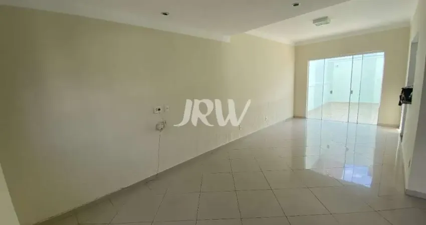 Sobrado a venda no condomínio villadio di itaicino bairro de itaici na cidade de indaiatuba -sp  área terreno 150 m² área constrída 150 m²  3 quartos