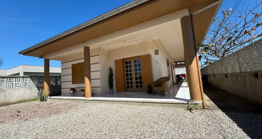 Casa balneário rincão-sc, zona nova! toda mobiliada ! averbada!