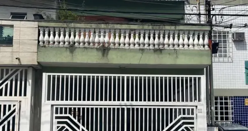 Sobrado para Venda em Santo André, Utinga, 3 dormitórios, 1 suíte, 3 banheiros, 2 vagas