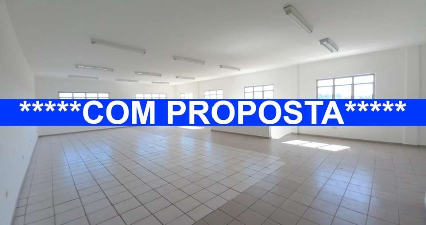 ALUGO SALÃO COMÉRCIAL COM 125m², AO LADO DO HOSPITAL CAMPO LIMPO, VILA MARACANÃ, ESTRADA DE ITAPECERICA, SHOPPING CAMPO LIMPO.
