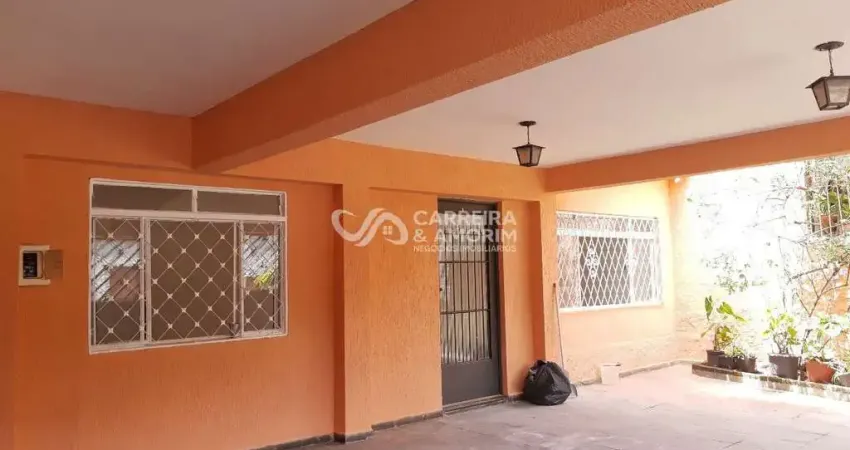 Casa térrea a venda com 04 dormitórios, 03 banheiros, boa localização, vila das belezas, proxímo da joão dias.