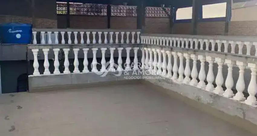 Vende-se casa com salão comercial, 250m2, 04 quartos, sendo 02 suíte, itapecerica da serra, jjardim branca flor, parque dos ypês.