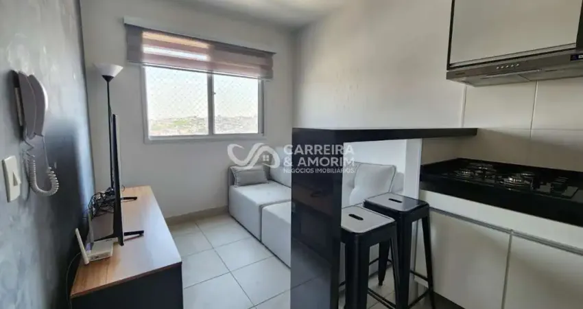 Apartamento para locação, aluguel + taxa condominial 1750,00 semi-mobiliado ótima iluminação natural, ao lado do metrô capão redondo.