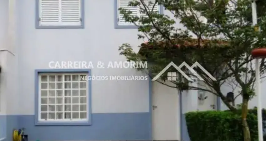 CASA A VENDA EM CONDOMÍNIO FECHADO, SOBRADO 3 DORMITORIOS, SUÍTE, SALA 2 AMBIENTES, 2 VAGAS. CONDOMÍNIO VILLA DAS FLORES. PARQUE MUNHOZ.