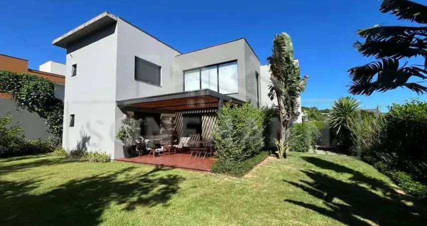 Casa em condomínio fechado com 6 quartos à venda na Estrada Haroldo Soares Glavan, Cacupé, Florianópolis