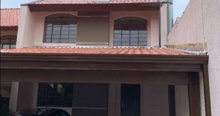 Sobrado para alugar, 90 m² por R$ 2.706,00/mês - Boqueirão - Curitiba/PR
