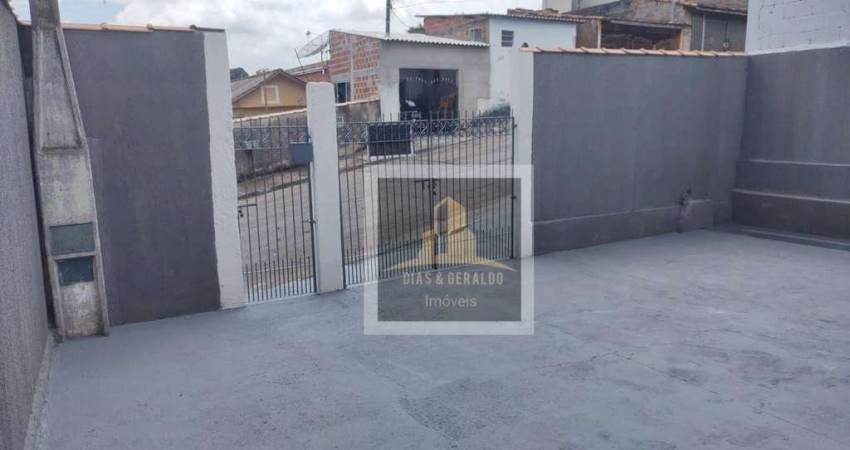 Casa com 2 dormitórios à venda, 120 m² por R$ 410.000 - Jardim Paraíso - Jacareí/SP