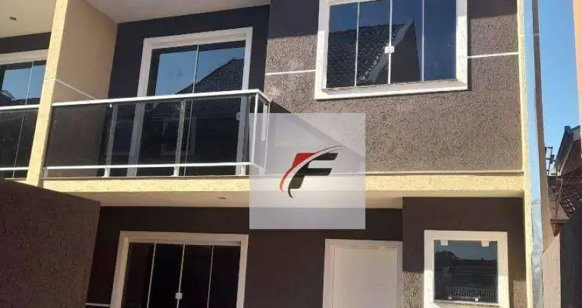 Sobrado com 3 dormitórios à venda, 100 m² por R$ 680.000,00 - Fazendinha - Curitiba/PR