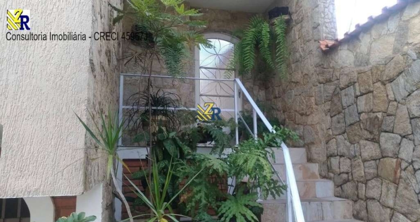 Sobrado à venda - Jd Piqueroby - 350 m² - com edícula