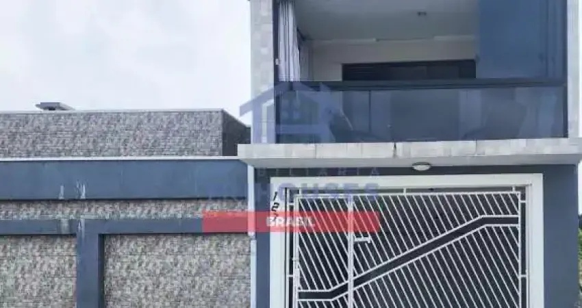 Maravilhoso sobrado alto padrão em Araucária, com 3 amplos dormitórios, mobiliado em região central