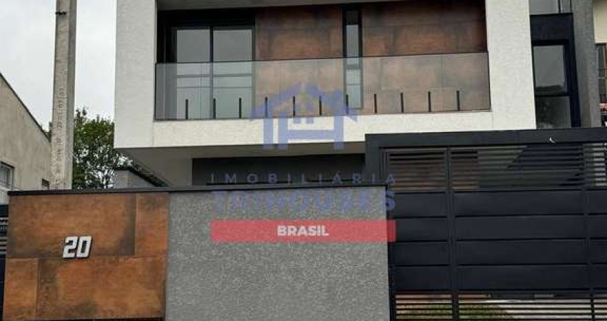 Maravilhoso Sobrado alto padrão a venda com 3 dormitórios e 1 suíte no bairro Uberaba por 899mil