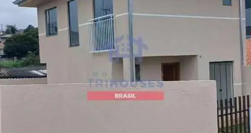 Lindo Sobrado NOVO com 3 dormitórios á venda no bairro Guarani, Colombo, PR