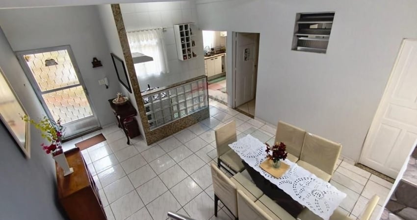 Casa - Venda - Rio de Janeiro, R$ 350.000 $ 63.788,20  ID: 570391023-68  Rua Estocolmo, 345 - Próximo a Estrada do Galeão - Jardim Carioca, Rio de Janeiro, Rio de Janeir