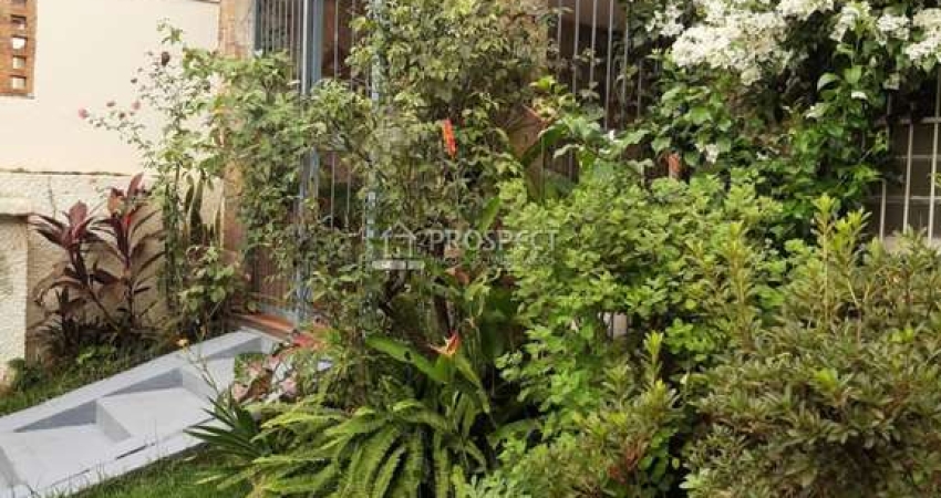 Casa muito bem localizada na Vila Seixas | 2 dormitórios