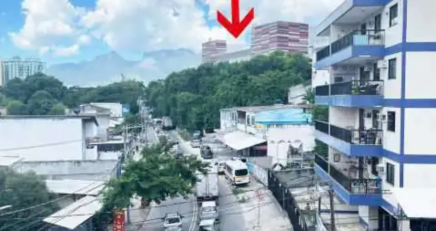 Apartamento com 2 quartos para alugar na Estrada do Rio Grande, Taquara, Rio de Janeiro