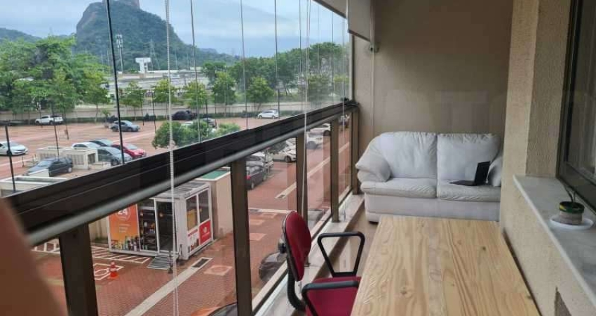 Apartamento com 3 quartos para alugar na Estrada Coronel Pedro Correia, Jacarepaguá, Rio de Janeiro