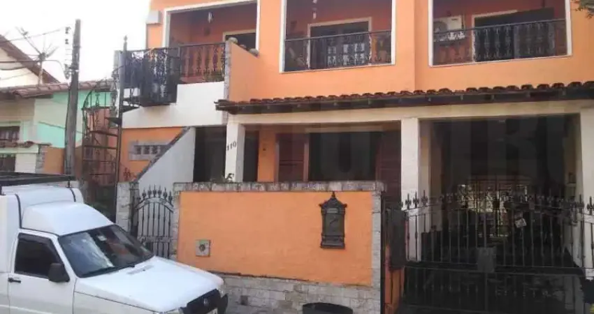 Casa em condomínio fechado com 4 quartos para alugar na Rua Mário Miranda, Taquara, Rio de Janeiro