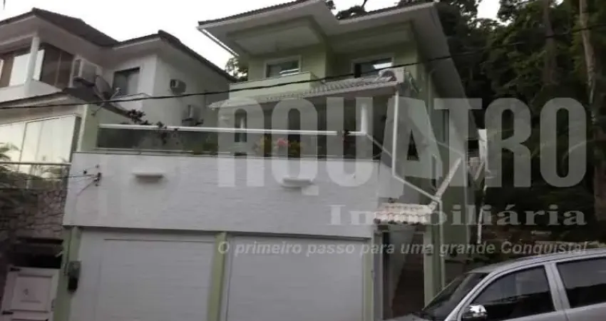 Casa em condomínio fechado com 6 quartos à venda na Rua Aricurana, Anil, Rio de Janeiro