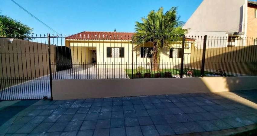 Casa para Venda em Maringá, Jardim Canada, 3 dormitórios, 1 suíte, 3 banheiros, 3 vagas