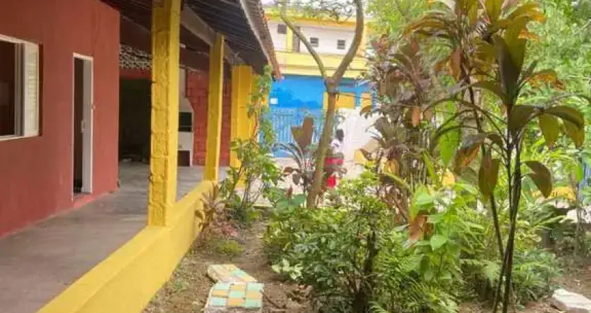 Casa para Venda em Itanhaém, Nossa Sra. do Sion, 4 dormitórios, 2 banheiros, 5 vagas