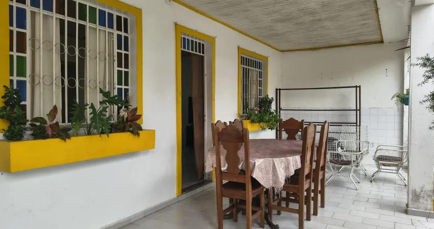 Vende-se casa com 3 quartos sendo 2 suítes na cidade nova - núcleo 14 - manaus am