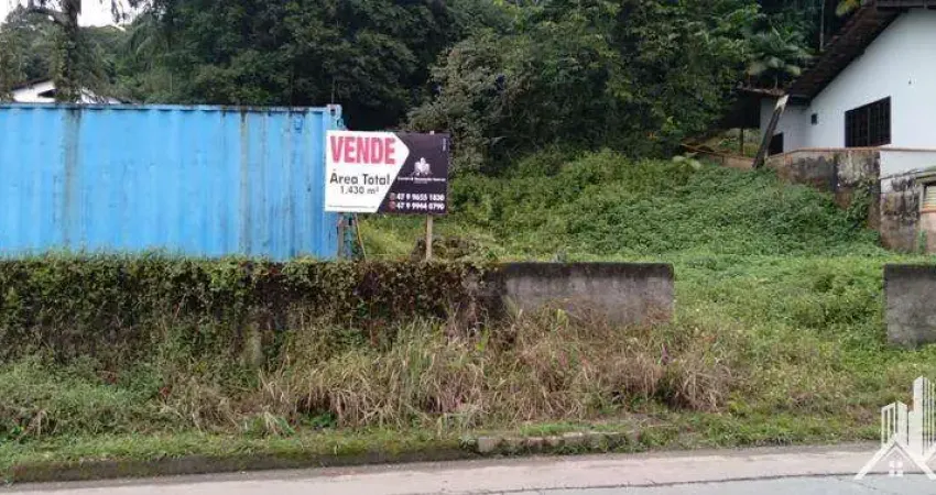 Terreno à venda na Rua das Hortências, 913, São Marcos, Joinville