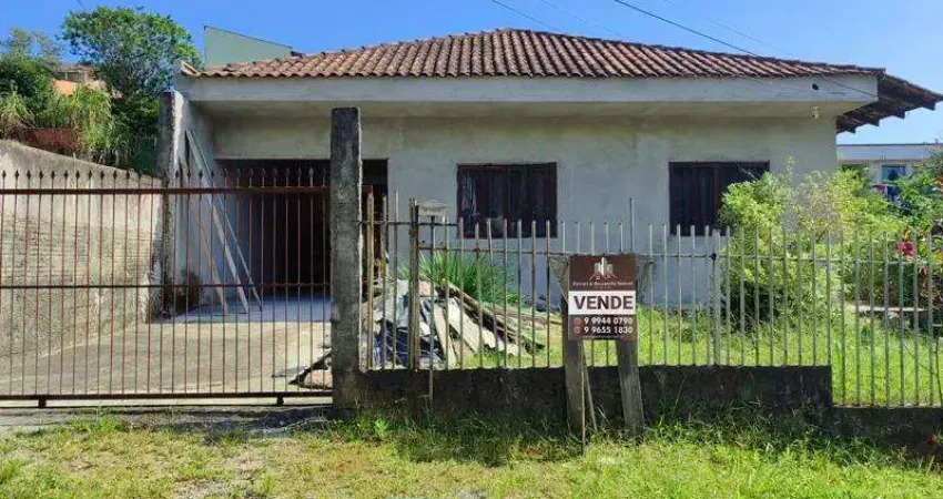 Casa para Venda em Joinville, Jarivatuba, 2 dormitórios, 1 suíte, 2 banheiros, 2 vagas
