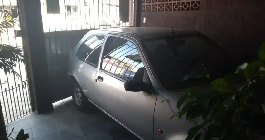 Sobrado Cond. Maracanã S. André 97