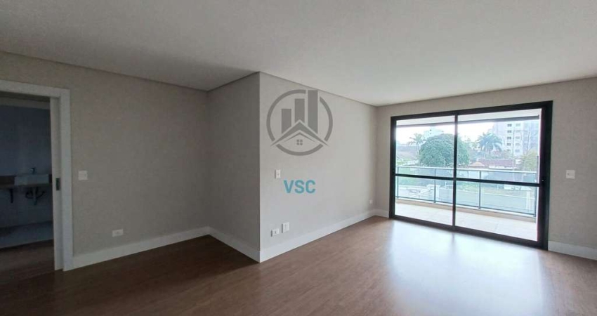 Apartamento novo com piso, 3 quartos sendo um com suíte e 2 vagas