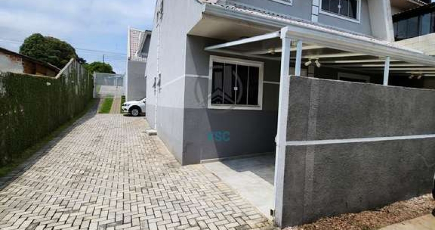 Sobrado em condomínio no Sitio Cercado, 03 quartos e duas vagas!