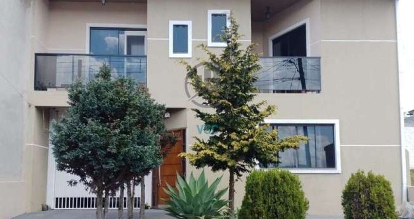 Sobrado triplex 2 quartos à venda no Bairro Umbará.