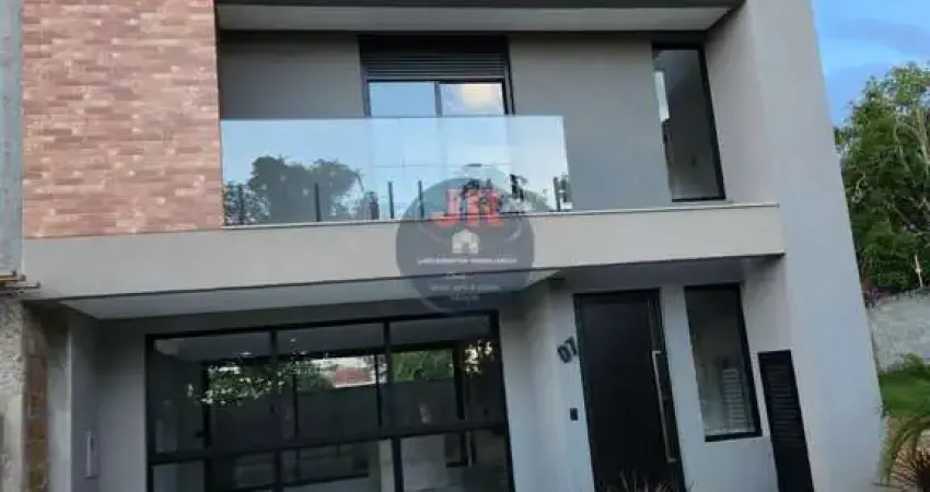 Casa alto padrão em condomínio próximo ao parque tanguá a venda em curitiba