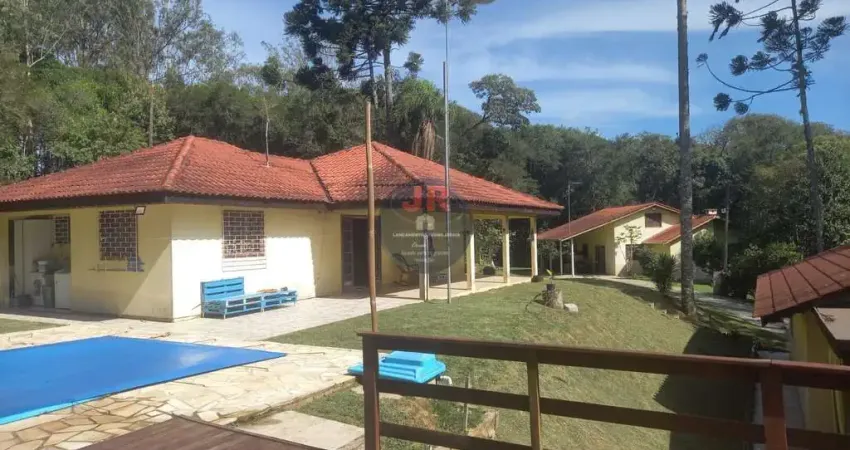 Chácara / sítio com 5 quartos à venda na Pedro Lesniovski, Guajuvira, Araucária
