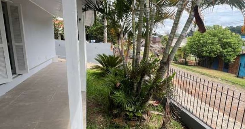 Casa com 3 quartos à venda na Maracatu, 145, Arroio da Manteiga, São Leopoldo