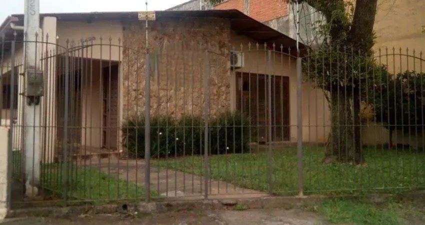 Casa com 3 quartos à venda na Avenida Luiz Pasteur, 5425, Parque Primavera, Esteio
