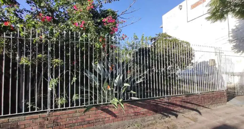 Casa com 3 quartos à venda na Rua Pedro Lerbach, 160, Centro, Esteio