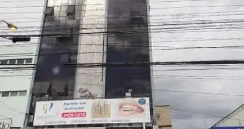 Sala comercial com 1 sala para alugar no Centro, Esteio 