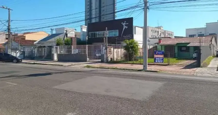 Apartamento com 4 quartos para alugar no Centro, Esteio 